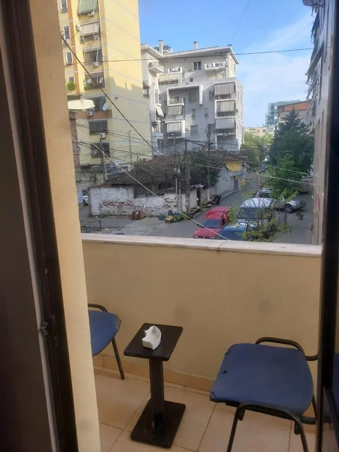 Hostel Split Rock Tirana