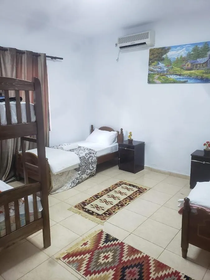 Hostel Split Rock Tirana 0*,  Albánia